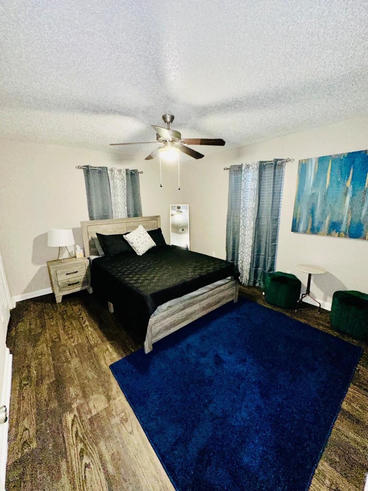 New 2 Bedroom Near Galleria Apartamento Houston